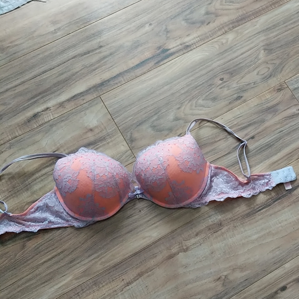 Bra